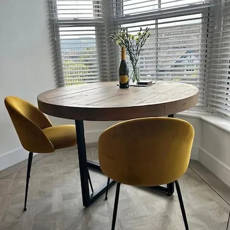 The Hideaway - Luxury In The Heart Of On Windermere Bowness-on-Windermere